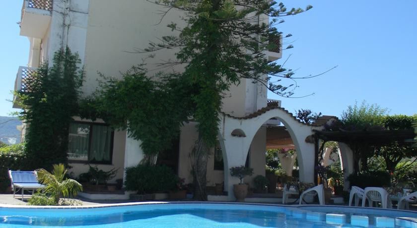 Hotel Punta Faro كابو فاتيكانو المظهر الخارجي الصورة
